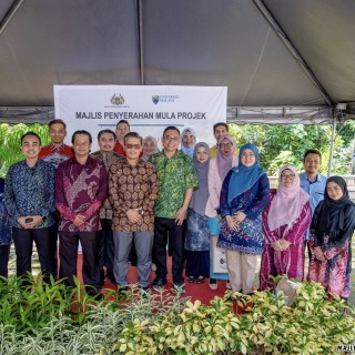 MAJLIS PENYERAHAN MULA PROJEK PROGRAM KAMPUNG ANGKAT MADANI